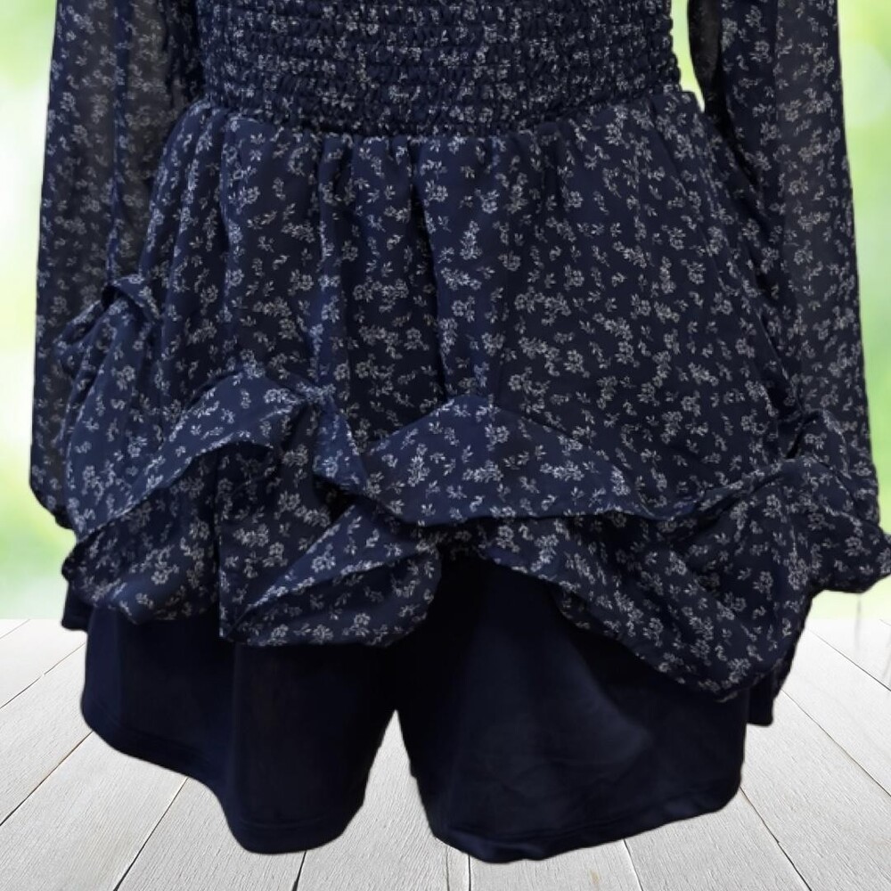 ARDEN B Mini Dress Built In Shorts Blue Floral Smocked Tiered Layered EUC Sz XL - Picture 2 of 16